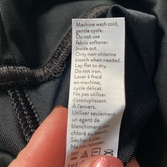 Spanx Faux Leather Leggings Black Size Large - Picture 8 of 9